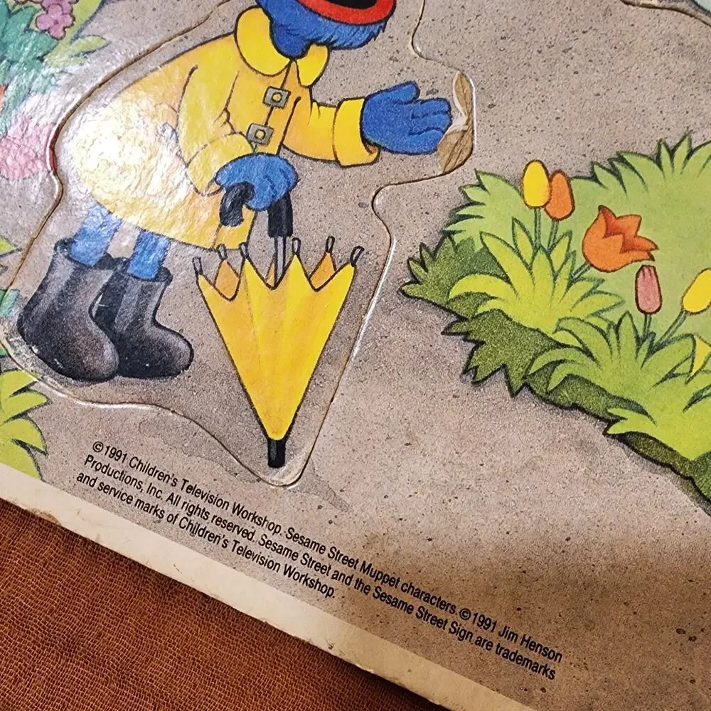 Vintage Golden Frame Tray Puzzle 